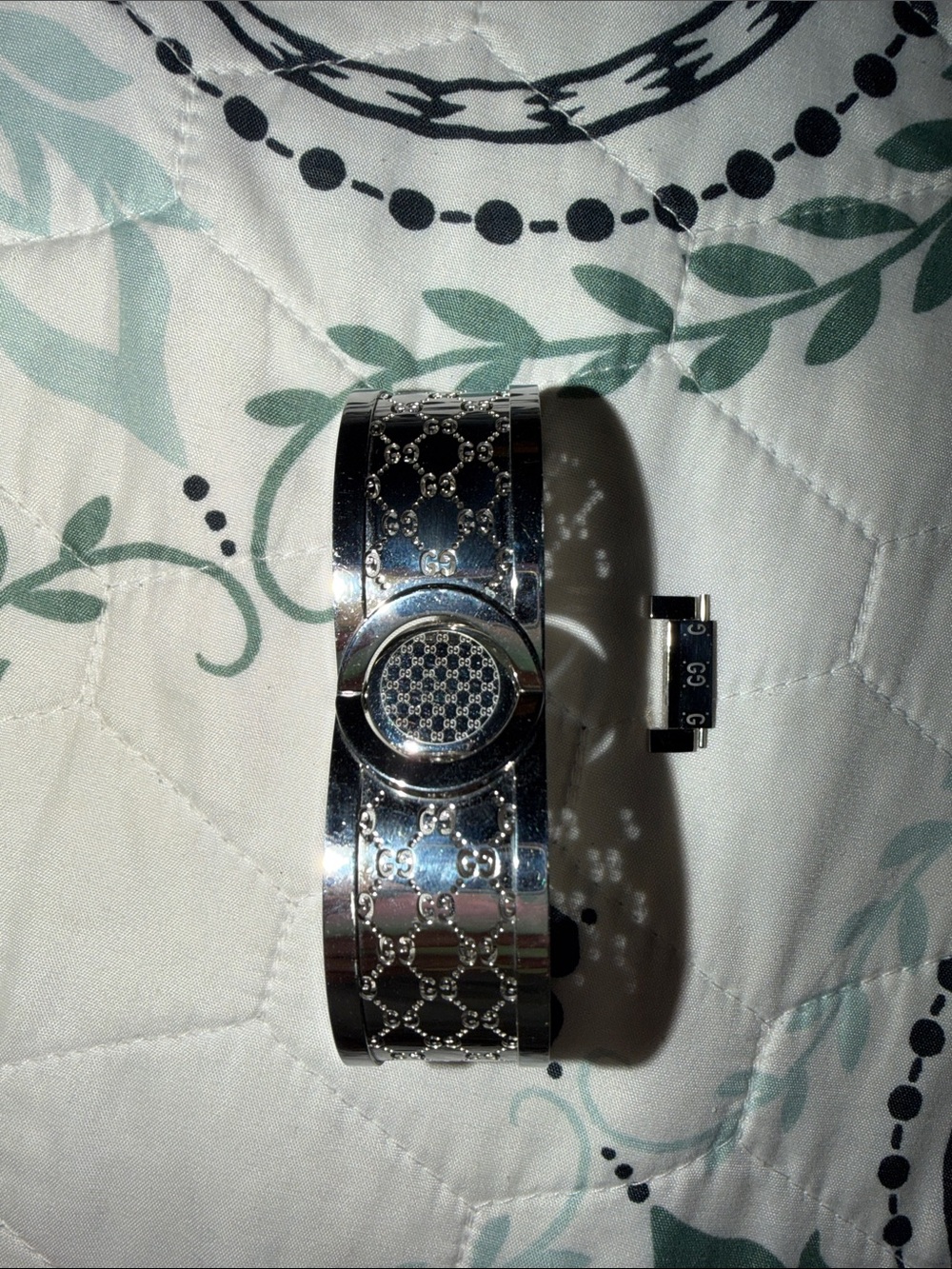 Gucci Silver Logo Bangle Smart Bracelet